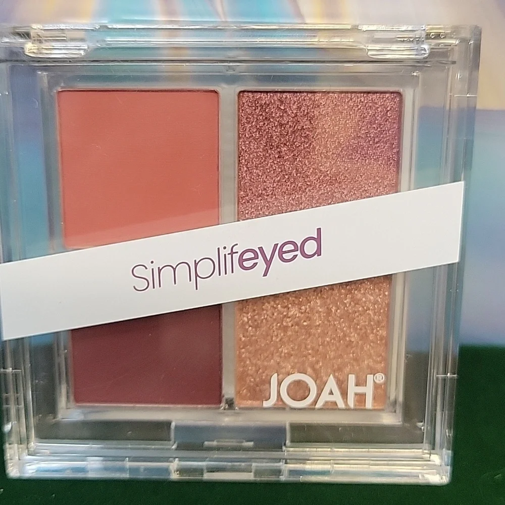 Joah Simplifeyed Eyeshadow Quad New Sealed JEQ03 The Berry Best